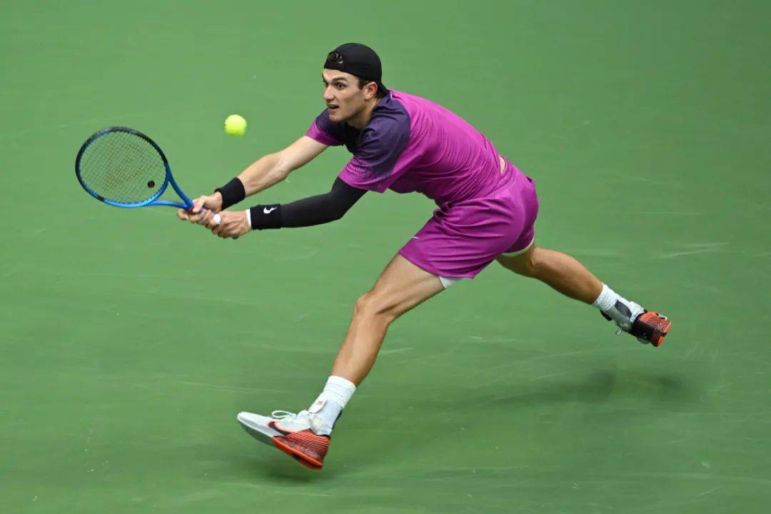 请加盟凯尔 请加盟凯尔