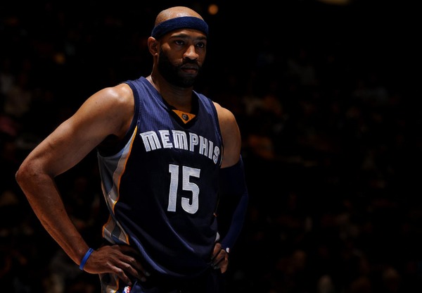 育中的地位 育中的地位