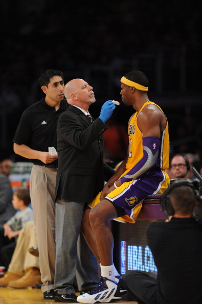 比情绪化解 比情绪化解