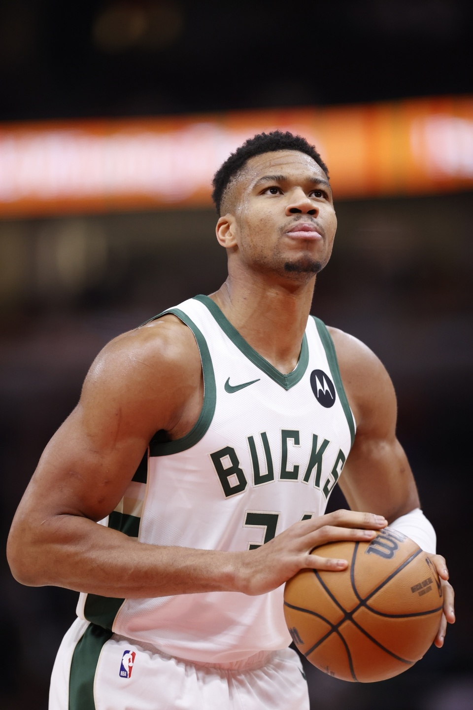 斯特林以 斯特林以